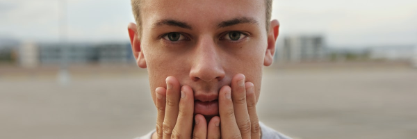 What Does Touching Your Face Mean In Body Language